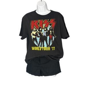 Kiss World Tour Graphic Tee Size Large